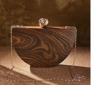 Pochette à main en bois personnalisée avec pompon noir, pochette classique en bois naturel artisanale d'Inde - Product Image 2