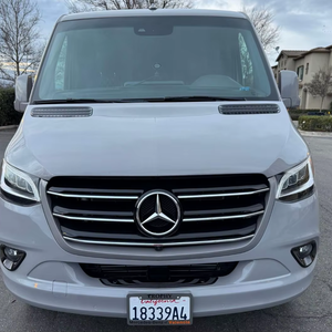 Mercedes-Benz Sprinter 1500 2021 Usada Premium, Conversión de Furgoneta de Lujo - Product Image 1