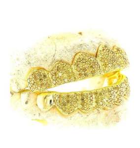 Dientes de Grillz de oro amarillo personalizados/Grillz de compromiso moderno de lujo de plata 925 con corte de polvo de diamante hecho a mano - Product Image 3