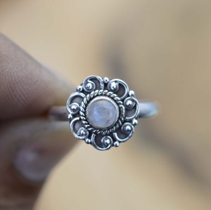 Anillo de Boda de Plata de Ley 925 con Piedra Lunar Azul, Joyería Hecha a Mano de Estilo Bohemio para Mujeres y Niñas, Regalo - Product Image 2