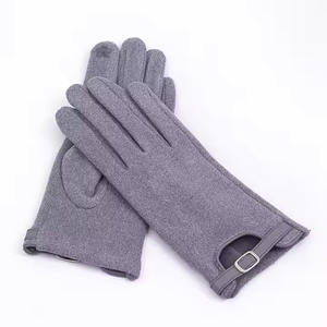 Nueva llegada Moda OEM Guantes de cuero de Pakistán Conducir Guantes de vestir Piel de oveja Totalmente personalizados Precios al por mayor - Product Image 2