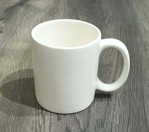 Direct Factory Supply Large Capacity Ceramic <b>Mug</b> for Coffee Lovers Comfortable Grip and Heat-Retaining Design from India - Product Image 2