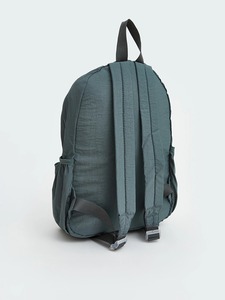Sac à dos en nylon léger personnalisé avec logo OEM ODM, sac à dos décontracté pour l'école, les voyages et les sorties, fabricant de sacs à dos imperméables - Product Image 2