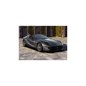 Farrari 488 GTB con motor V8 Biturbo y diseño aerodinámico - Product Image 3