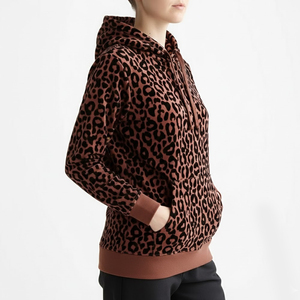 Sudadera con Capucha de Moda para Mujer, Diseño Moderno y Elegante, Estampado de Leopardo, Gruesa y Cálida, con Bolsillos - Product Image 3