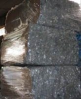 BOUTEILLES EN PLASTIQUE PET DÉCHETS/DÉCHETS APROX. 95% CLAIR (TRANSPARENT) - 5% BALLES DE COULEUR POUR LE RECYCLAGE