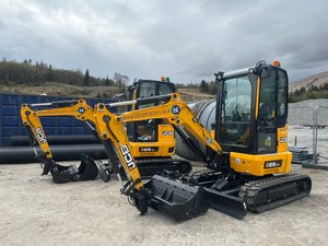 รถขุดขนาดเล็ก JCB 19C มือสองของแท้ ขายส่ง น้ำหนัก 2 ตัน กำลังเครื่องยนต์ 120 กิโลวัตต์ รับประกัน 2 ปี กำลังขุดสูง - Product Image 4