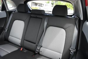 ใช้2021 hyun Dai KONA SEL R18เทอร์โบ RWD ผ้าสีเข้มตัวเลือกแบบเต็มพร้อมส่ง - Product Image 2