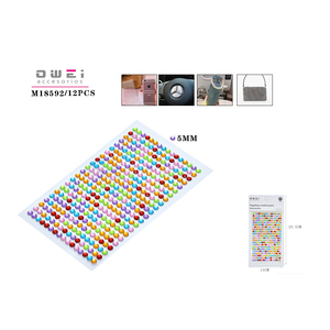 Petits autocollants décoratifs colorés de diamant - Product Image 1