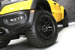 CAMIONETA RAM 1500 TRX HAVOC EDITION 2023 USADA COMO NUEVA - Product Image 6