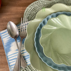 Mantel Individual redondo festoneado de mimbre, platos de cargador de ratán bohemio para decoración de mesa, vajilla hecha a mano de Vietnam - Product Image 3