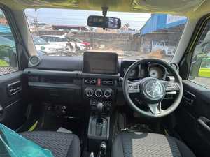 Elegante SUV Todoterreno Compacto y Robusto Alpha 1.5L 4x4, Listo para Exportación, Nuevo Suzuki Jimny - Product Image 3