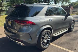 รถเมอร์เซเดส-เบนซ์ GLE450 4-Matic ปี 2022 มือสอง สภาพดี - Product Image 2