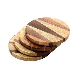 Napperons et sous-verres de forme ronde de haute qualité ensemble de 4 décorations de tapis de Table de cuisine pour manger des napperons de boissons - Product Image 1