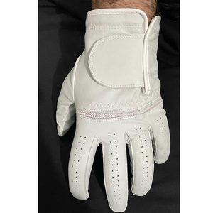 Guantes de golf de cuero Cabretta de alta calidad con logotipo personalizado Guantes de golf de cuero Cabretta duraderos de alta calidad con estilo a la venta - Product Image 4