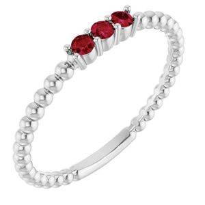 Anillo Stuller de 14KW chapado en oro con cuentas, estilo vintage y moderno, con incrustaciones de diamantes de talla princesa y forma geométrica numérica. - Product Image 1
