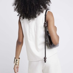 Chaleco y chaleco de abrigo de alta calidad personalizado a prueba de viento de algodón para mujer con color personalizado y logotipo al por mayor de Pakistán - Product Image 3