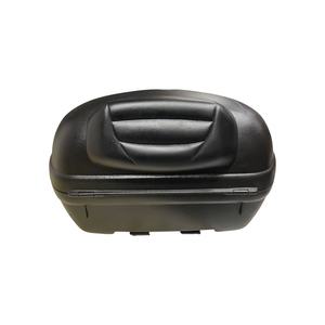 Maleta Superior Impermeable Original Kappa de 46 Litros para Motocicletas, Universal, con Sistema de Bloqueo de Liberación Rápida y Respaldo - Product Image 3