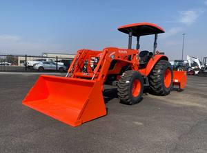 รถแทรคเตอร์4WD คูโบตา M9540 60hp 75hp 80hp 120hp รถแทรกเตอร์ฟาร์มเครื่องจักรกลการเกษตร - Product Image 3