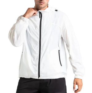 Chaqueta cortavientos de alta calidad, tela de nailon personalizada, chaqueta cortavientos impermeable deportiva cómoda para hombres - Product Image 1