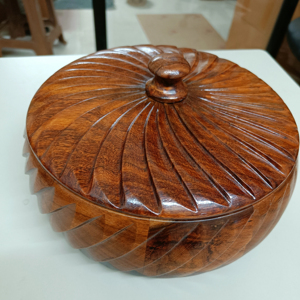 Cajas y Letreros Decorativos Budistas Elegantes Hechos a Mano en Madera Pulida para Regalos Navideños - Product Image 1