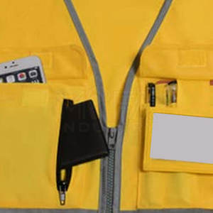 Gilet de sécurité réfléchissant haute visibilité personnalisé avec plusieurs poches, fermeture à glissière avant et option d'impression de logo - Product Image 3