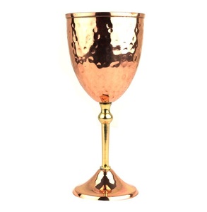 Juego de 2 copas de vino de acero inoxidable Venta al por mayor Metal Diseño personalizado Hecho a mano Metal Copa de vino Exportador - Product Image 6