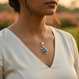 Colgante de Flor de Amatista de Plata 925 para Mujer, Joyería de Piedras Preciosas en Oro Rosa, Chapado en Rodio, Dijes de Platino con Patrón Numérico - Product Image 1