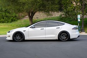 Tesla Model S d'occasion en excellent état, année 2022 - Product Image 2
