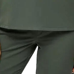 Batas de Enfermería de hospital para mujeres de calidad superior Todos los tamaños y colores disponibles Fácil de usar Hecho con poliéster al por mayor - Product Image 6