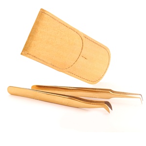 Pochette en cuir PU de qualité supérieure conçue pour un stockage sécurisé et élégant des cils de marque privée - Product Image 4