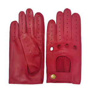 Guantes de Conducción de Cuero Cómodos, Diseñados para un Agarre Seguro, Mayor Flexibilidad en las Manos y una Apariencia Elegante, Perfectos para Conducir - Product Image 4