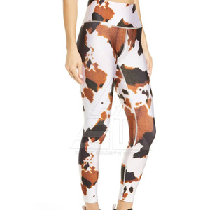 Leggings Capri de Diseño Nuevo con Bolsillos, Cintura Alta Elástica, Pantalones de Yoga, Levanta Glúteos, Alta Calidad, Nueva Llegada - Product Image 4