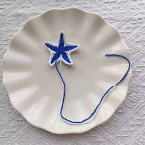 Costume en gros de pentagramme étoile de mer au crochet - Autocollants créatifs en tissu faits main en forme d'étoile de mer pour la mode - Product Image 6