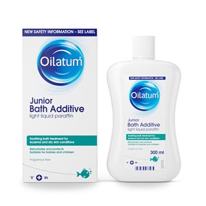 Oilatum Junior 300ml, Aditivo Ligero para Baño de Parafina Líquida, Producto para Baño de Bebés - Product Image 1