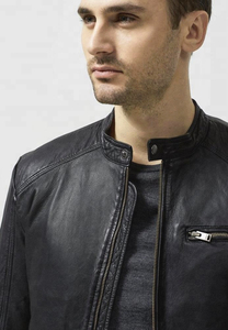 แจ็คเก็ตหนังผู้ชายสไตล์ใหม่ขายดี ทรงเข้ารูป หนังแท้ สไตล์นักขี่มอเตอร์ไซค์ สีดำ มีกระเป๋าซิป - Product Image 3