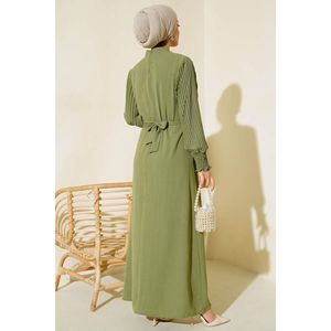 Robe décontractée vert amande avec manches plissées - Product Image 4