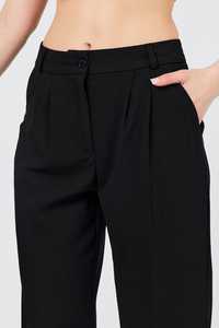 Ensemble de costume noir pour femmes de qualité supérieure avec blazer et pantalon à épaules cloutées pour femmes vêtements de bureau tissés de luxe/prêt-à-expédier - Product Image 6