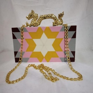 Bolso de Mano de Resina Bohemia Elegante de Alta Calidad Hecho a Mano con Diseño Personalizado, Asa de Dragón de Metal Portátil, Moderno para Mujer - Product Image 5