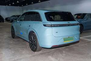 Nouveau SUV électrique familial à autonomie étendue 2025, édition intelligente améliorée, conduite à gauche, roues R20 - Product Image 3