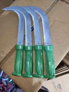 Faucille de jardin en acier à dents de fer avec manche en bois de 10,5 cm, lame de 11 pouces, zinguée - Vente flash - Product Image 3