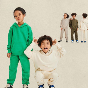 ชุดวอร์มเด็กแบบยูนิเซ็กซ์ ผ้าฟลีซเนื้อหนาสำหรับฤดูหนาว เสื้อฮู้ดดี้และกางเกงจ็อกเกอร์ สีพื้น รับสกรีนโลโก้ ชุดลำลอง - Product Image 3