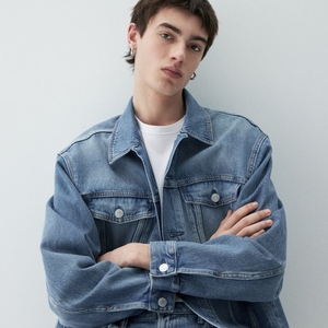 Camiseta de algodón de alta calidad para trajes casuales diseñada con estilo y comodidad disponible en camisetas de varios tamaños y colores - Product Image 6