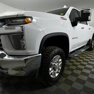 Camioneta Silverado 3500 LTZ 2023 Usada en Buen Estado, Lista para Enviar - Product Image 1