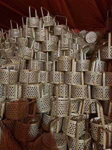 Cesta de picnic de bambú con platos de bambú Almacenamiento tejido de plástico Cestas de compras de supermercado Cestas de bolsillo para la venta Gigante - Product Image 4