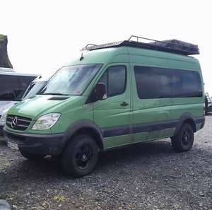 Camping-car de luxe Mercedes-Benz Sprinter 2012 d'occasion pour le camping. - Product Image 3