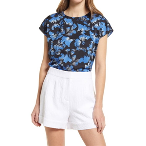 Camicetta Casual in Raso Alogeno con Maniche a Cappuccio, Stampa Floreale e Colletto con Fiocco, Disponibile in Nero e Blu, Taglie XS-XL per Primavera/Estate, Abbigliamento da Ufficio - Product Image 1