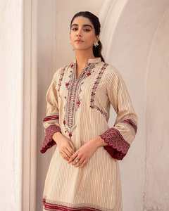 Venta caliente 2021 modelo algodón Kurta Salwar Kameez hermoso vestido indio brillante Venta caliente traje de césped con Lengha 125 - Product Image 6