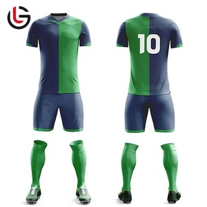 Uniforme de fútbol con logotipo personalizado de alta calidad para hombres Impresión de kits de fútbol de último diseño - Product Image 2