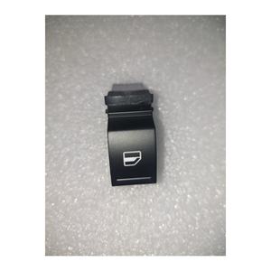 ปุ่มเปิดหน้าต่างด้านขวาสำหรับรถยนต์ Tiguan ปี 2008-2018 รุ่น 7L6959855B อุปกรณ์เสริมประตูและหน้าต่าง - Product Image 1